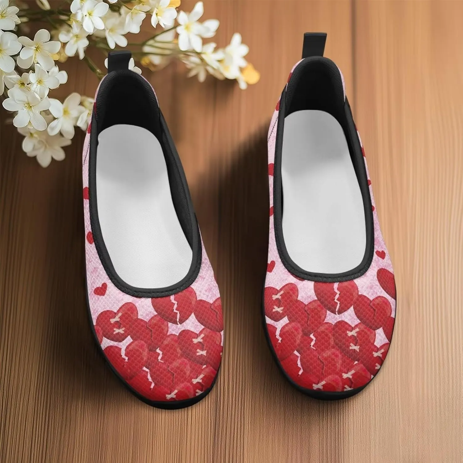Binienty Casual Shoes for Women Mesh Kint Breathable Loafers Trendy Slip On Walking Sneakers Round Toe Flats for Travel