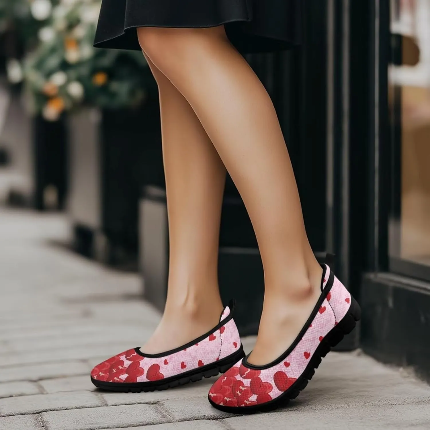 Binienty Casual Shoes for Women Mesh Kint Breathable Loafers Trendy Slip On Walking Sneakers Round Toe Flats for Travel