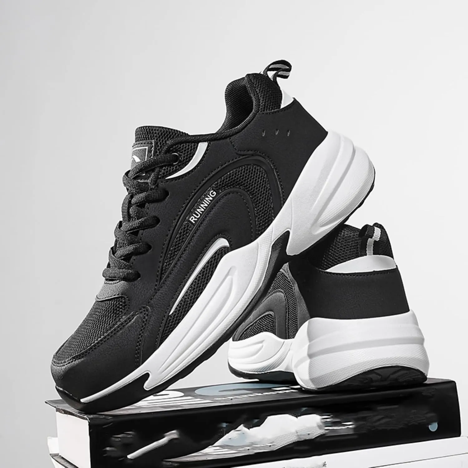Men's Fashion Breathable Mesh Lace Up Sneakers Casual Trendy Round Toe Non Slip Outdoor Running Training Walking Shoes